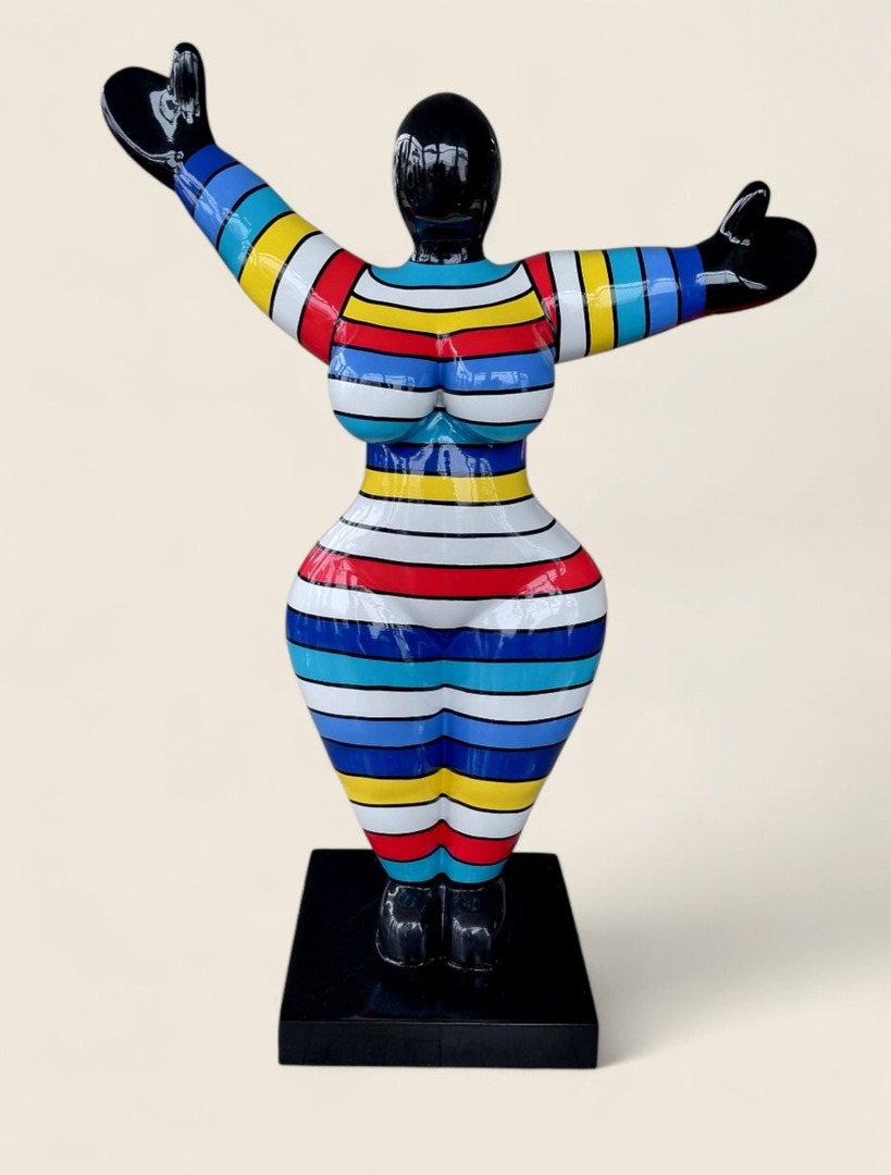 Handbemalte Haus und Wohnung Deko Skulptur bei Garten-Fantasy