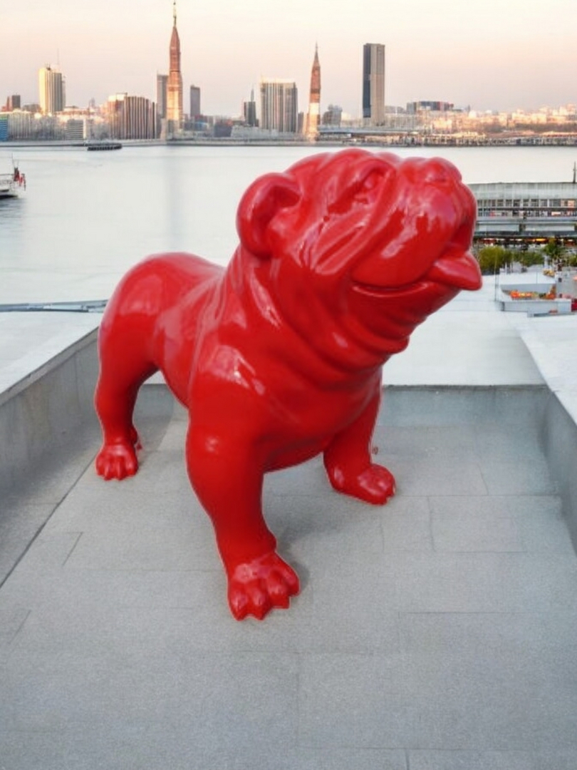 Englische Bulldogge rote Englische Bulldogge Haus und Garten dekoration Figuren bei shop.garten-gantasy.de