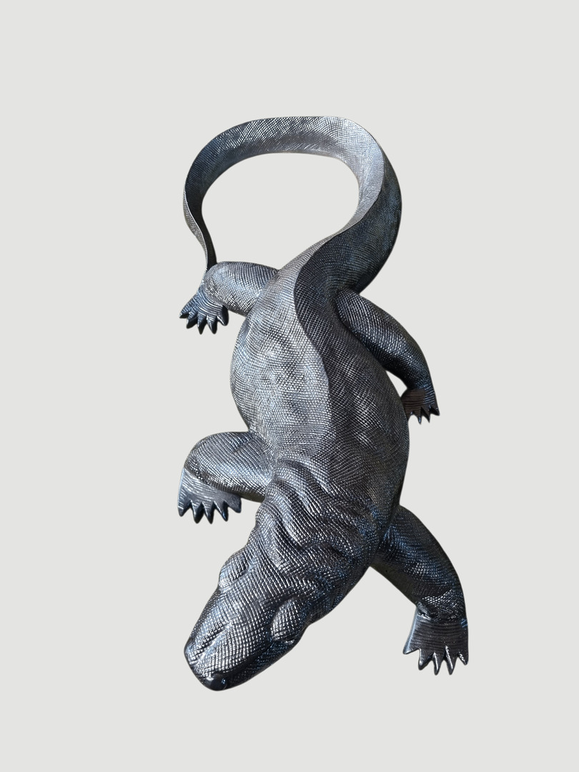 Komodowaran Lebensgroßer Waran Varanus Deko Figur, 100 cm groß. Metallskulptur eines Warans als Dekoration.