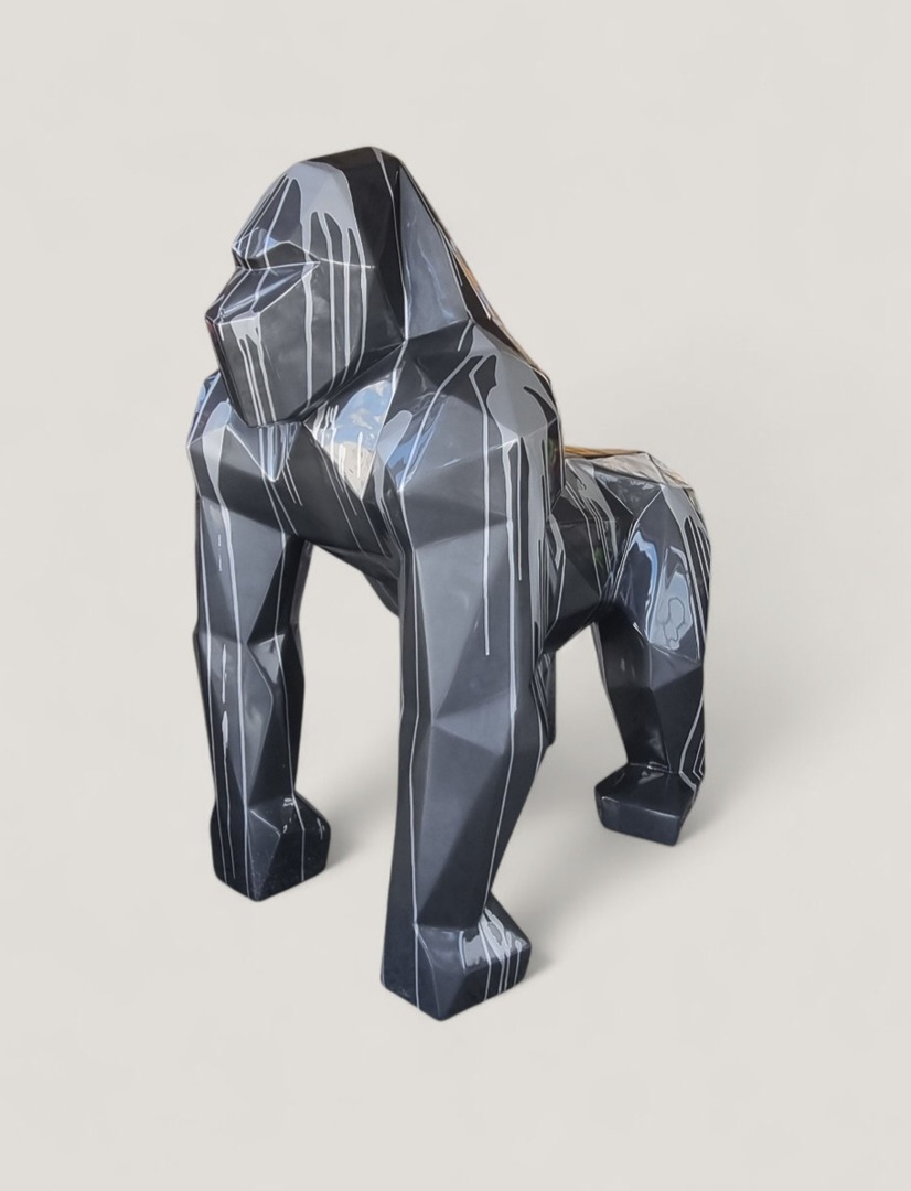 Große Gorilla-Figur im Modernen Polygonal-Design 128 cm 1 Große Gorilla Polygonal Deko Figur Skulptur