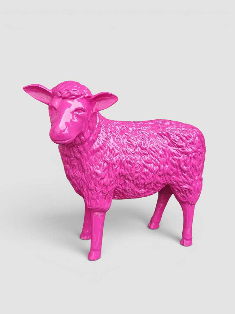 Schaf Lebensgroßes pinkes Deko Schaf aus Kunststoff für Haus und Garten, 75 cm.