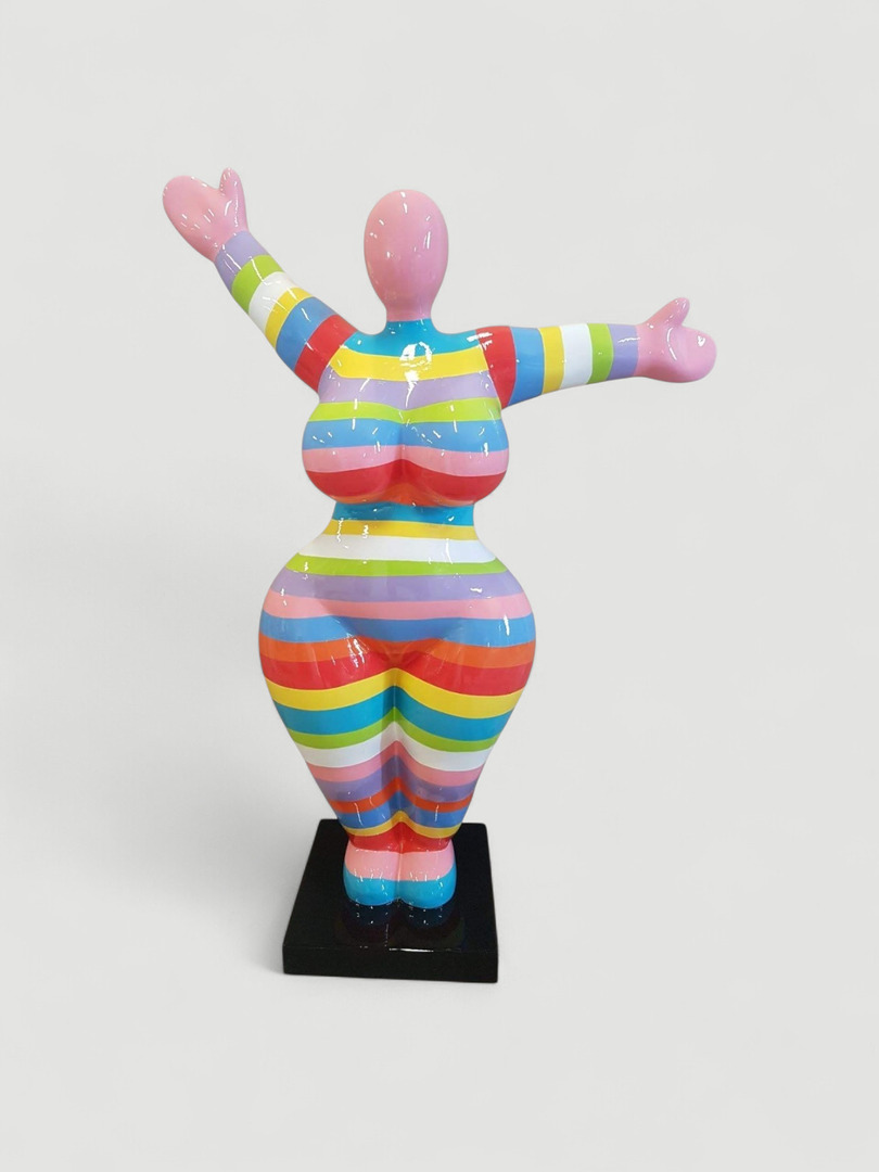Nana Skulptur: Bunte Deko Figur im modernen Design.