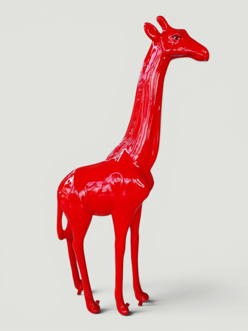 Rote glänzende Giraffen-Deko-Figur, 50 cm hoch, für Hausdekoration.