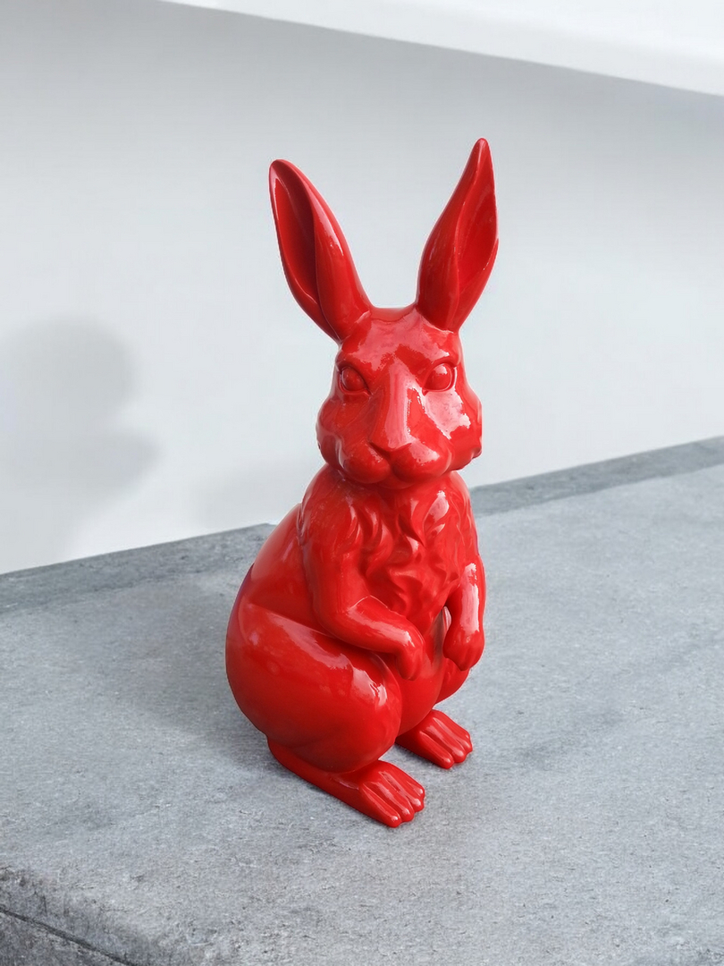 Hase Hase Osterhase hockend Rot, bis 220 cm, erhältlich bei Garten-Fantasy. Roter Osterhase.